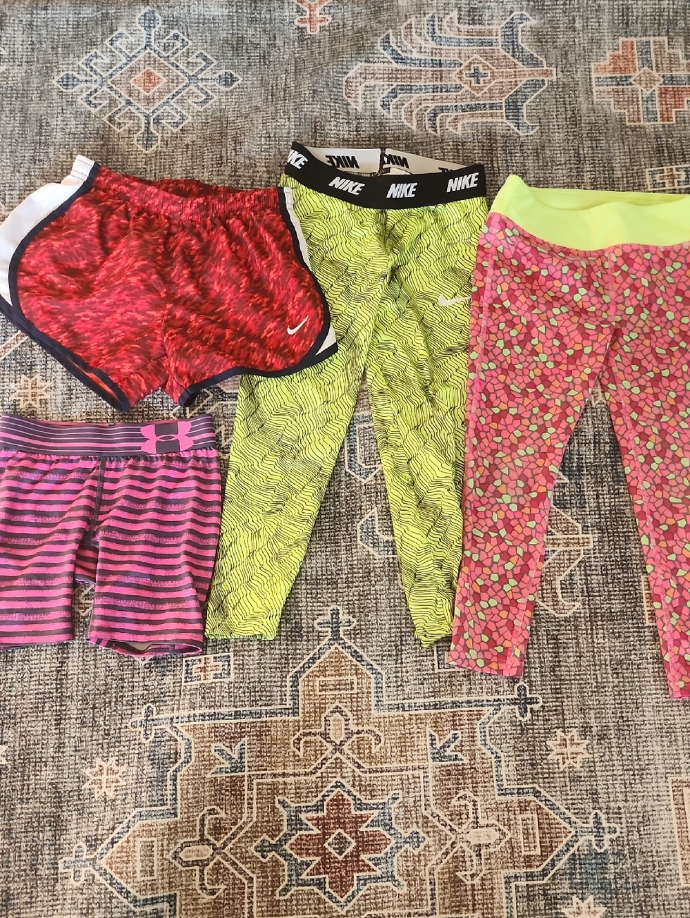 Nike/ Under Armour Athletic Mix- Size 6